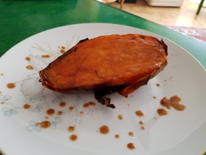 20181106 gebackene Süßkartoffel mit Glasur aus brauner Butter und Soja 2